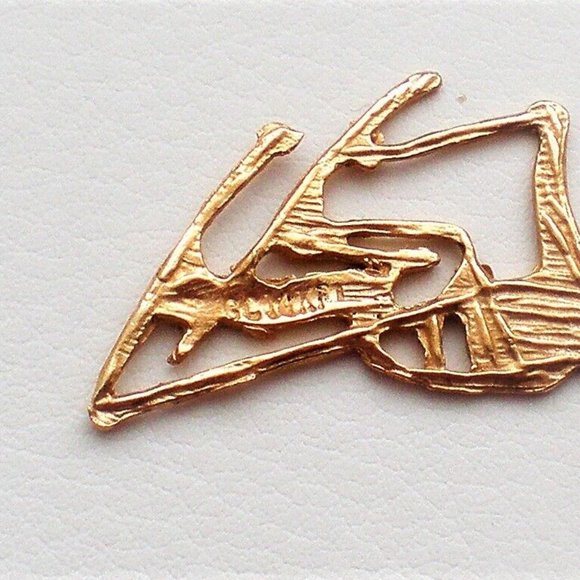 Designer Solid 14K Yellow Gold Snow Skier Skiing Sport Charm Pendant - Picture 4 of 4